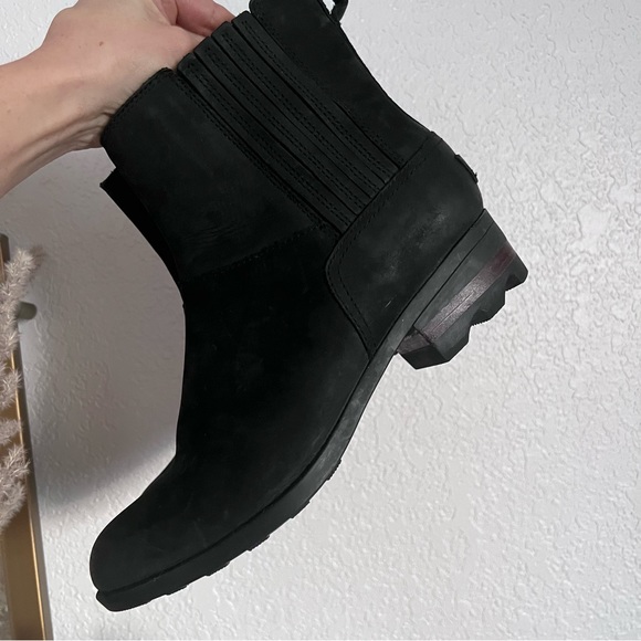 Sorel Lolla Chelsea Womens Black Leather Slip On Chelsea Boots size 8.5 - Picture 6 of 8